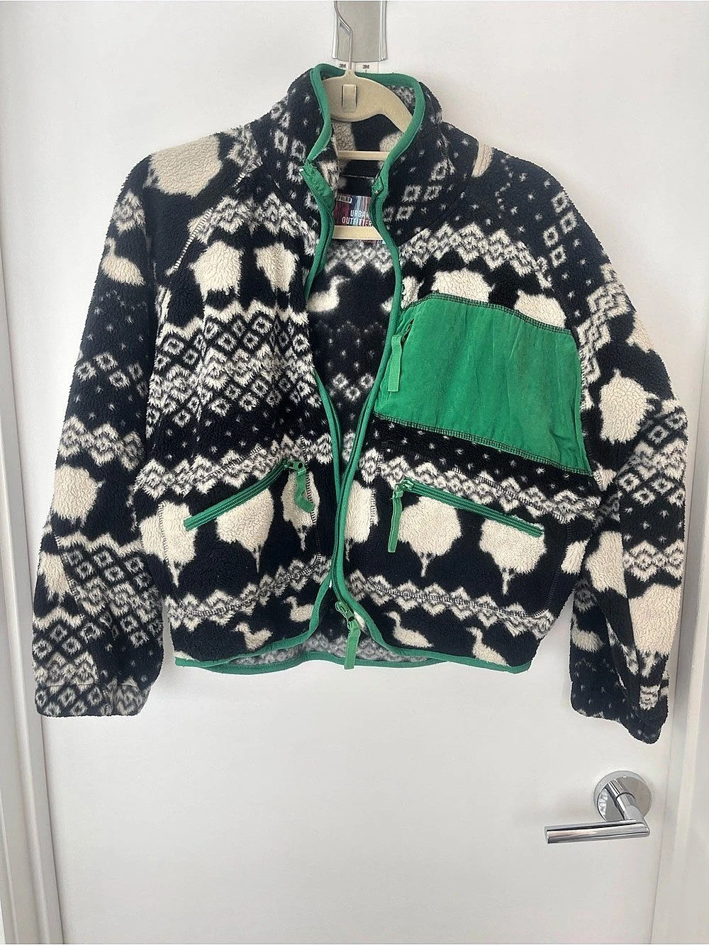 Urban Outfitters Geometric Fleece Jacket in Black & Green Size Small